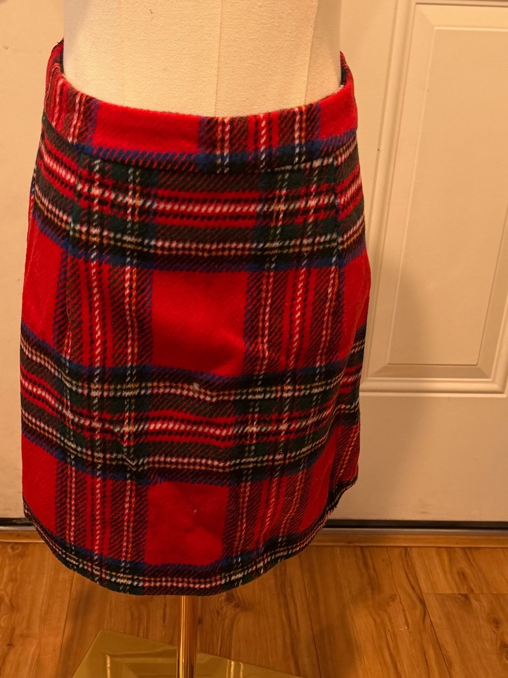 SHEIN Red Plaid Mini Skirt with Blue and Black Accents